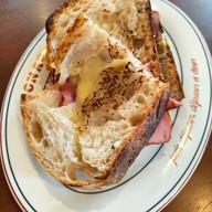 Mountainella Cafe Chiang Dao