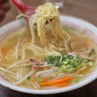 ร้านอาหาร เมชิ