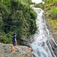 น้ำตกสาริกา