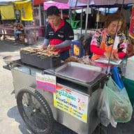 สมชายหมูปิ้ง (ตลาดเจ้าพรหม) & ชาใต้เข้มข้น