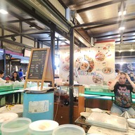 เมนู ก๋วยเตี๋ยวปากหม้อ เรนโบว์