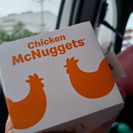 McDonald's พีทีที วังน้อย อยุธยา ฝั่งขาเข้า (ไดร์ฟทรู)
