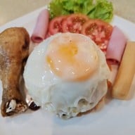 ห้องอาหารมาลัย งามดูพลี