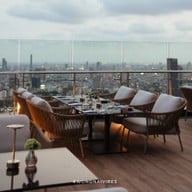 บรรยากาศ Level 50 by SEE FAH Grande Centre Point Lumphini