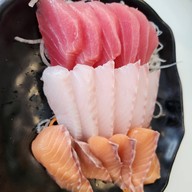 เมนูของร้าน โคตรทะเล (Kodtalay Seafood Buffet)  สะพานปลา