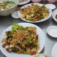 เฮียหวาน ข้าวต้มปลา สาทร