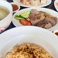 ข้าวมันไก่สิงคโปร์ ( ฮะแซเซ้ง ) สาขาหนองเกตุใหญ่