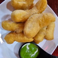 โกปี๊ ศรีชา  สาขาอ่างศิลา