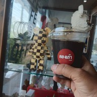 ตองเก้าคาเฟ่