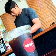 ตองเก้าคาเฟ่