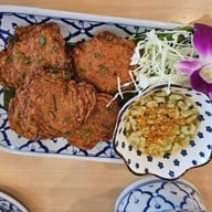 ขนมจีนเจ๊แดง บางสะพาน สาขาบรมฯ34