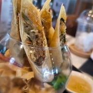 เมนูของร้าน ศรีวรา บิสโทร แอนด์ คาเฟ่