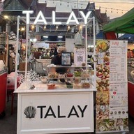 TALAY ดอกไม้ ประตู แจกัน วิลเลจ