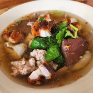 เมนูของร้าน ขายอะไรก็อร่อย 1