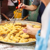 ปาท่องโก๋เสวย เยาวราช