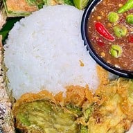 สหายหมูกระทะ สาขา4 ถนนใหญ่