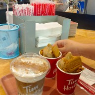 Tim Hortons ซีคอนสแควร์ ศรีนครินทร์