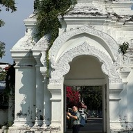 วัดสวนดอก