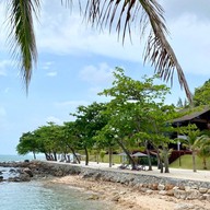 Issara Cape Restaurant & Cafe (อิสระเคป)
