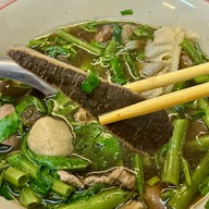 เมนูของร้าน เนื้อตุ๋นนายหนวด ถ.พระเทพ