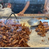 ข้าวเหนียวหน้าหมู คุณตา รถไฟฟ้าพญาไท