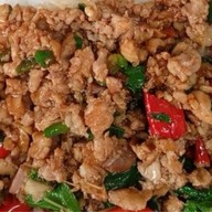 ครัวบ้านกะเพรา by สมร อาหารตามสั่ง