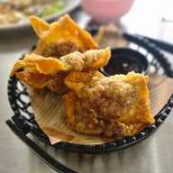 เมนูของร้าน พ.เย็นตาโฟกุ้งทอด -