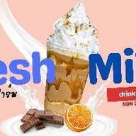 Little Birds Drinks & Deserrt บ้านสาย 3