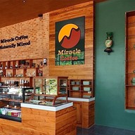 บรรยากาศ Miracle Coffee @ เสม็ดนางชี