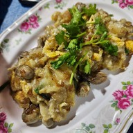 พัฒน์ ราดหน้าหมูนุ่ม