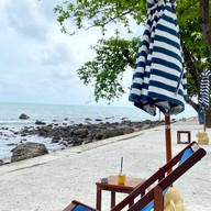 Issara Cape Restaurant & Cafe (อิสระเคป)