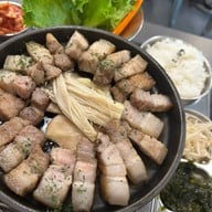 เมนูของร้าน Hasul จามจุรีสแควร์