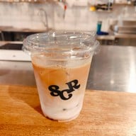 เมนูของร้าน Songwat Coffee Roaster ทรงวาด