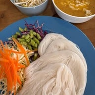 ผัดไทยคุณไกร