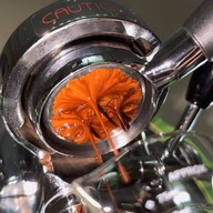 เรื่องของ "กล้วย" & MA Slowly Sippin' 087-9308546