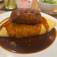 OMU สีลมคอมเพล็กซ์