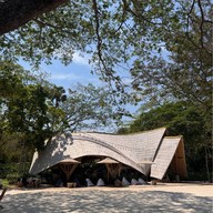 Bambu beach club