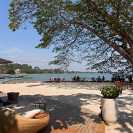 Bambu beach club