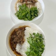 เมนูของร้าน ข้าวขาหมูยูนนาน The Mall บางแค