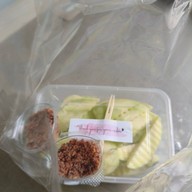 ผลไม้พร้อมทาน ถนนเลียบทางรถไฟ สวนผัก29