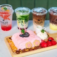 เรือนชายน้ำ  cafe&restaurant