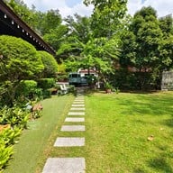 บรรยากาศ Sarata Café and Bistro Sarata Café and Bistro