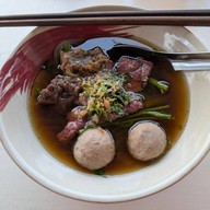 ศรีเนื้อ