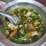 เมนูของร้าน ก๋วยจั๊บน้ำใส บางคล้า หน้าค่ายทหาร