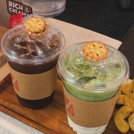 กาแฟออแกนิค มัทฉะ เลือกเมล็ดกาแฟได้ ขนมปังปิ้ง DIVE COFFEE ROASTER กรุงเทพมหานคร