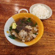 เมนูของร้าน ข้าวเลือดหมูตราด@วัดใหม่จันทบุรี