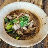 ก๋วยเตี๋ยวเป็ดสะพานเหลือง สาขา 2 พระราม2ซ.5