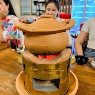 ไชโย หมูจุ่ม ส้มตำ เนื้อย่าง บรรทัดทอง