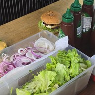 เมนูของร้าน Cheese Tenderloin Burger