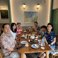 Daddy Long Legs Eatery